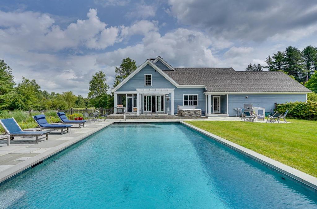 Stockbridge House | Stockbridge Retreat with Pool and Hot Tub!