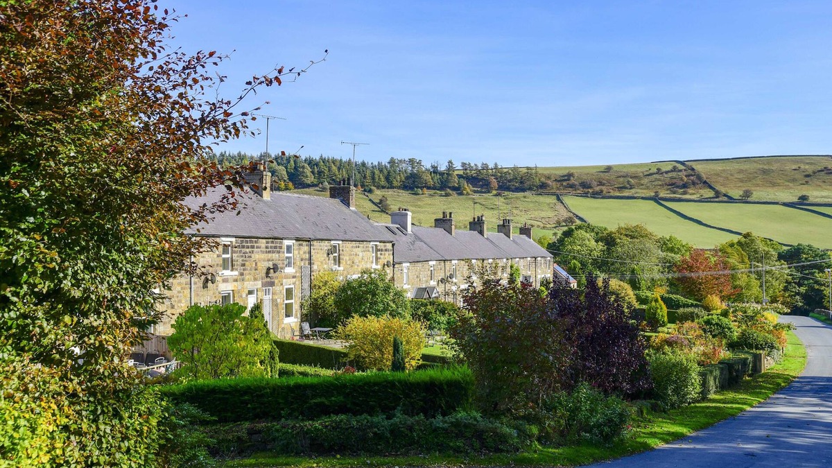 North York Moors National Park Cottage | Stone-built Cottage In A Tranquil Setting With Views Over Rosedale