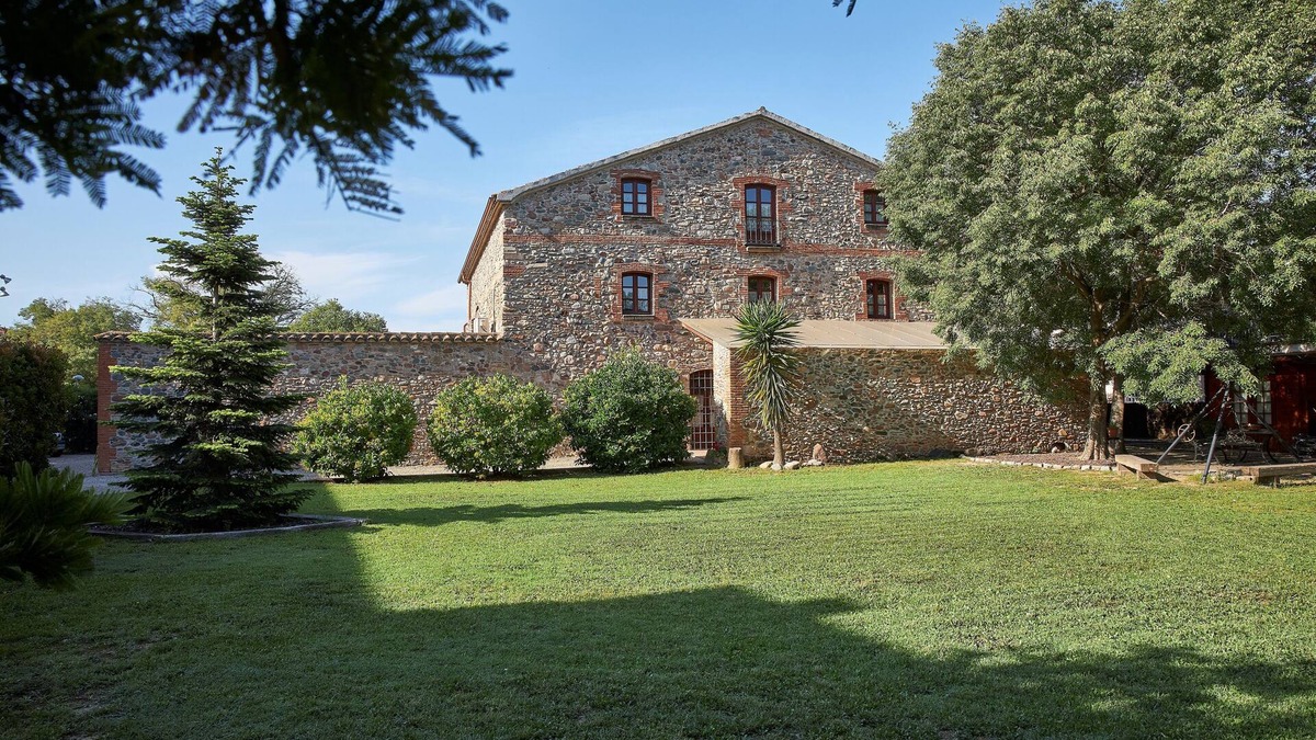 Corro de Vall Apartment | Stone corner close to Barcelona