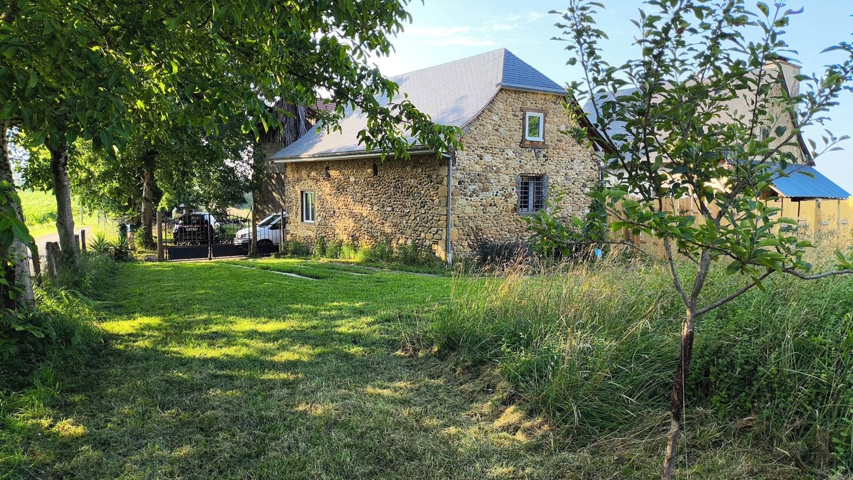 Jurancon House | Stone country house 15 minutes from Pau