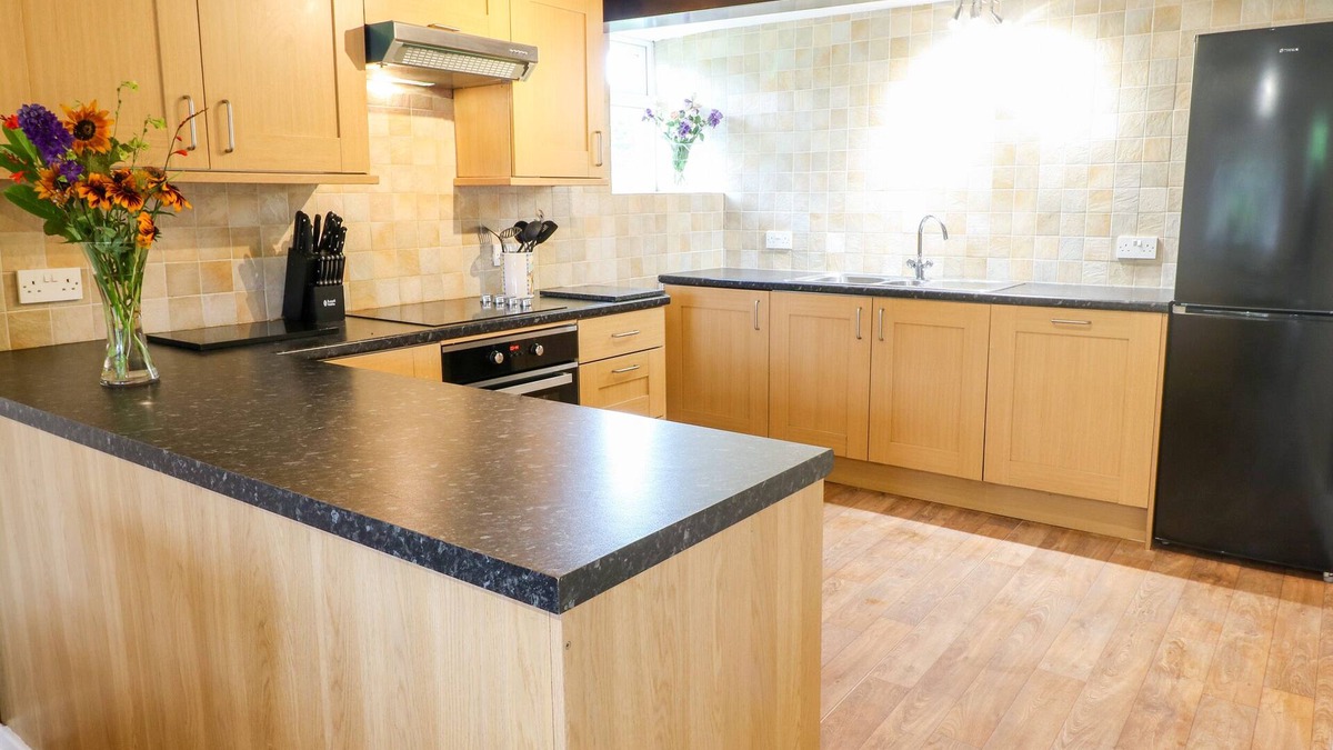 Hoylandswaine Cottage | Stone Farm Cottage