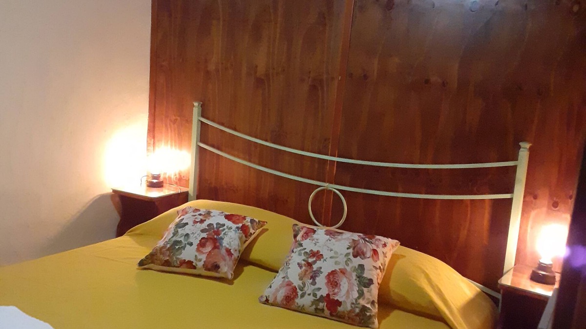 Vacone Bed & Breakfast | Stone farmhouse among ancient olive trees and the remains of the Roman villa of Horace