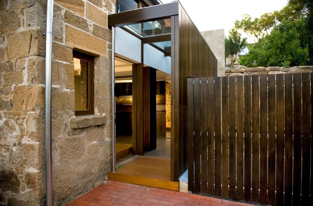 Hobart Central Business District Villa | Stone Flower