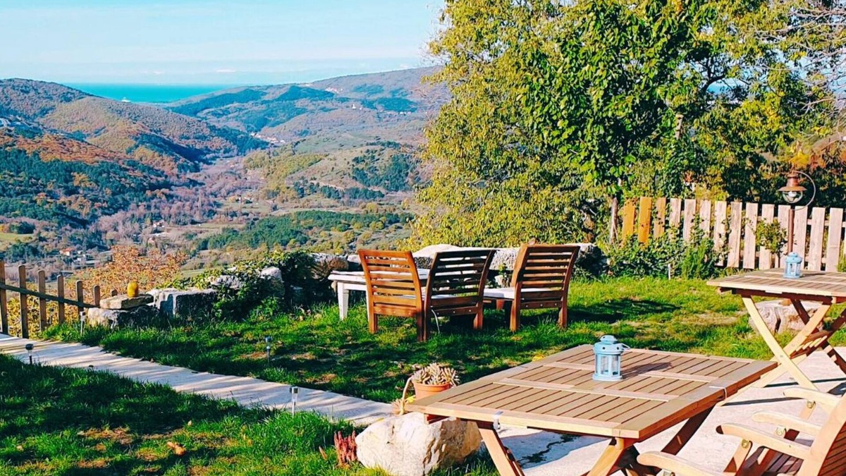 Podpec House | Stone house with amazing view