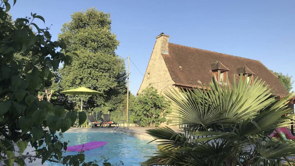 Plazac House | Stone house with swimming pool and large garden