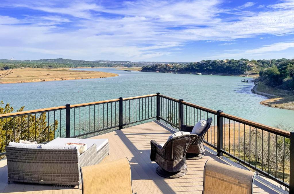 Spicewood House | Stone Lodge