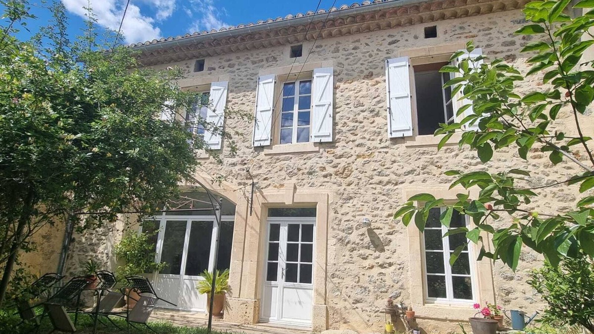 Ornaisons House | Stone manor house with garden and summer swimming pool (June to September)