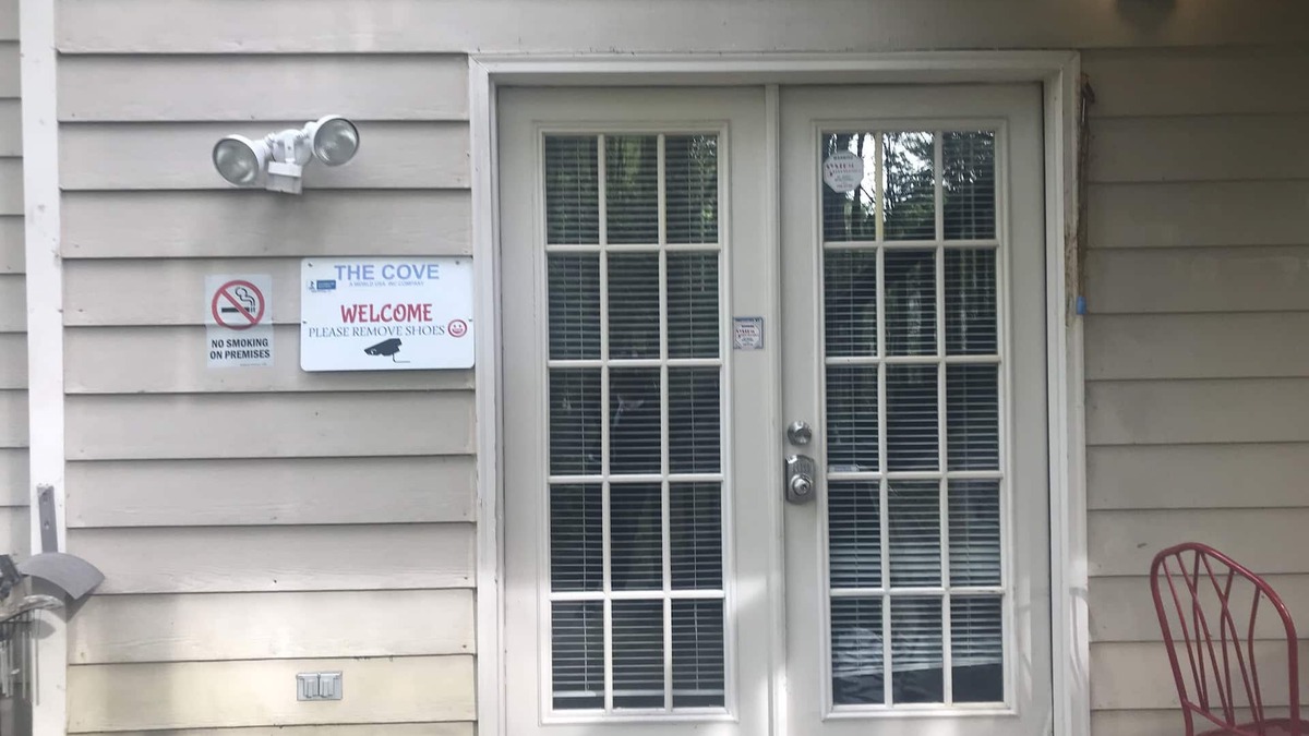 Stone Mountain Apartment | Stone Mountain Star- Ck Discounts. 20 minutes; Decatur Emory school & Hospital