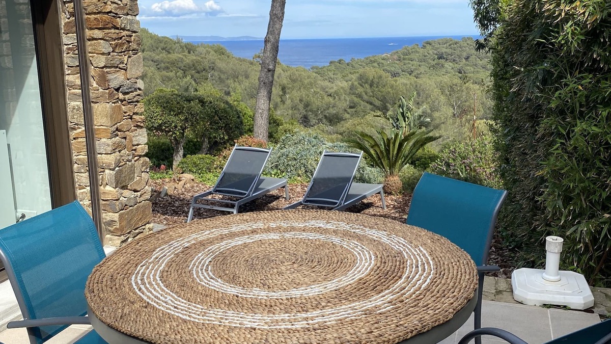 Cap Benat House | STONE VILLA SEA VIEW GAOU BENAT WIFI AIR CONDITIONING ACCES PLAGE DES CIGALES