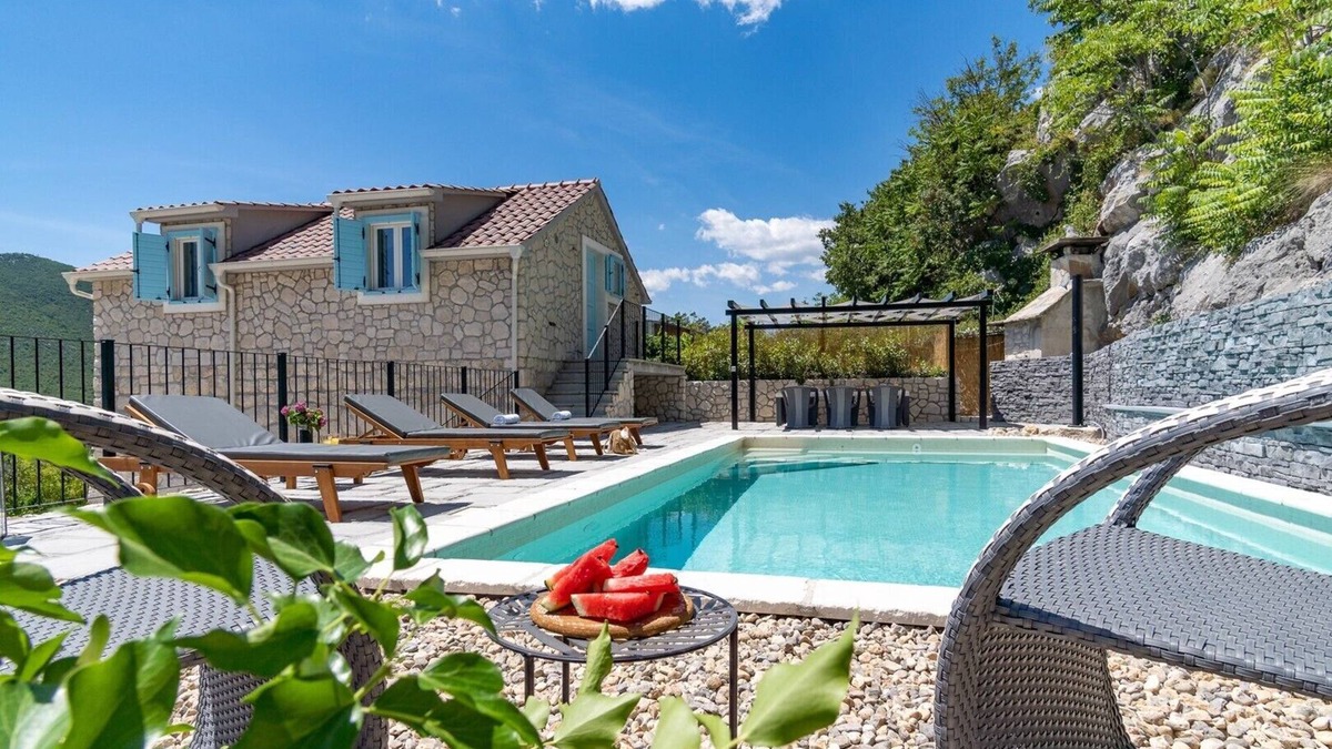Zadvarje Villa | Stone villa Judita with heated pool and hydro-massage, Billiard Room