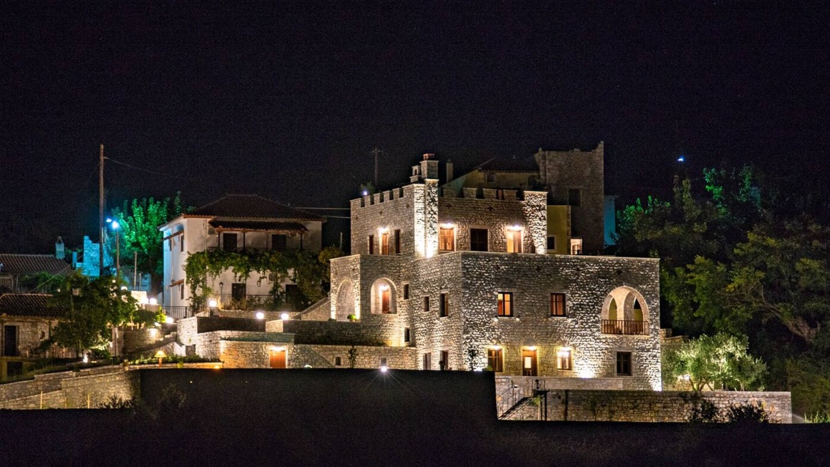 Gythio Villa | Stone villa with seasonal swimming pool.