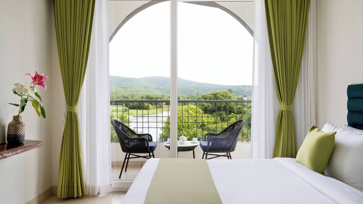 Amboli Hotel | Stone Wood Hotel Amboli
