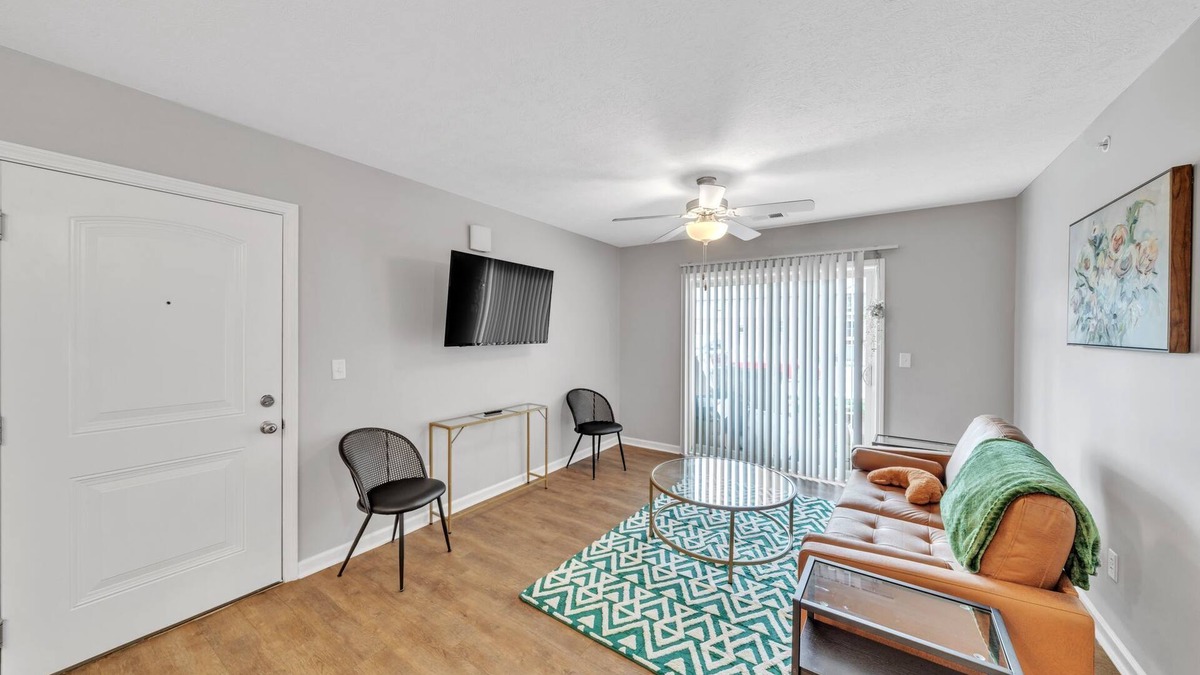 New Albany Apartment | Stonecrest 717, 2Bd Apt I Free Parking I Pool