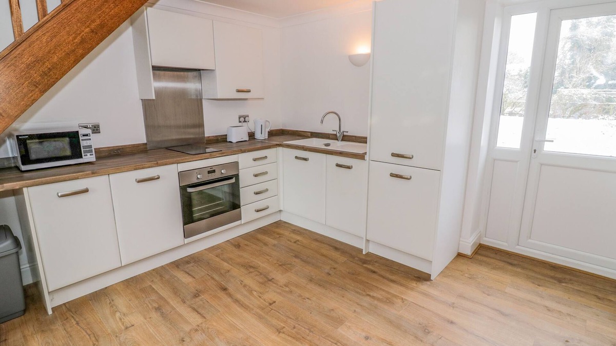 Billingsley Cottage | STONEHAVEN, romantic, character holiday cottage in Cleobury Mortimer