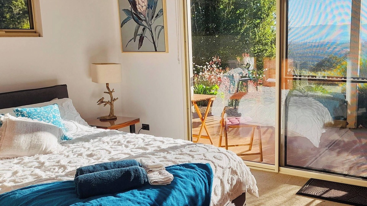 Olinda Bed & Breakfast | Stonehaven Views Spectacular Luxury Suite