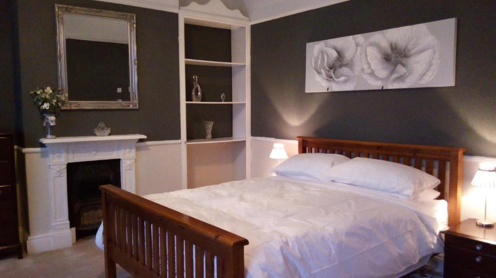Kilnhurst Apartment | Stonehouse Apartment