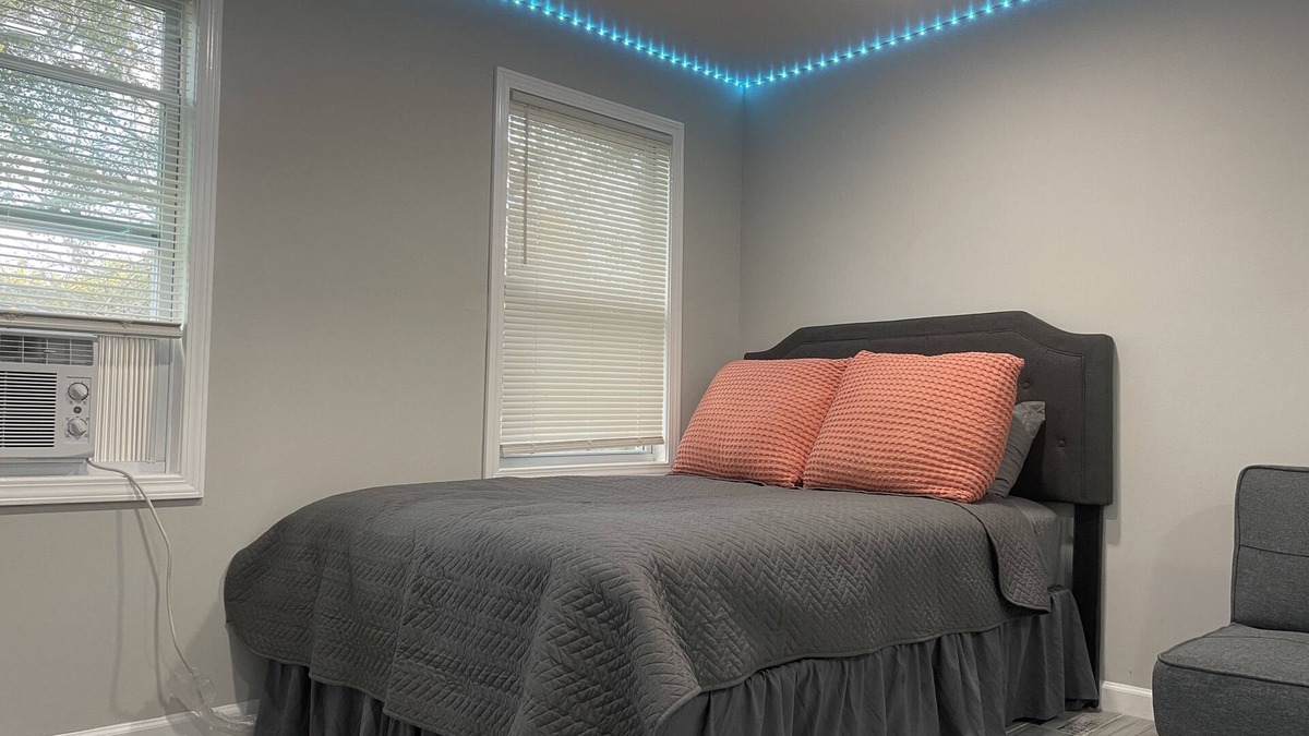 Stone Mountain Apartment | Stonemountain City Apartment With Private Entrance