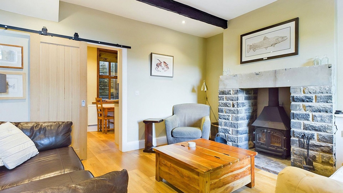 Delph Cottage | Stoneswood Cottage & Garden, Delph, Saddleworth