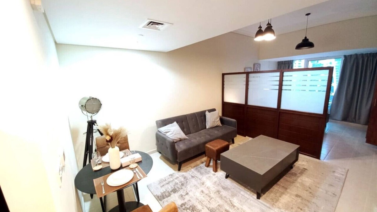 Jumeirah Lake Towers Apartment | StoneTree - Lake Terrace Studio - Near Metro Station