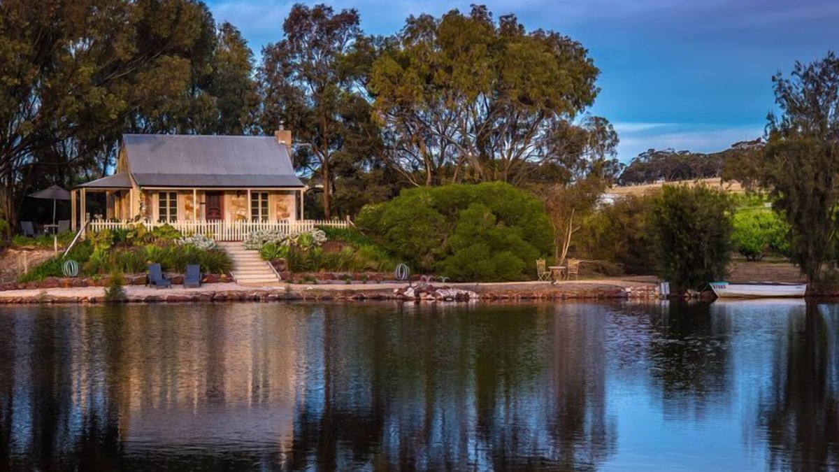 Marananga House | Stonewell Cottages and Vineyards