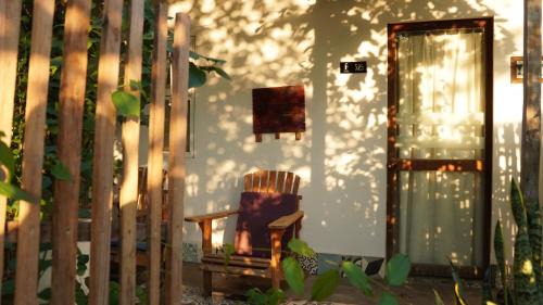 Ap Thien Ai Resort | Stop And Go Làng Chài Bàu Trắng