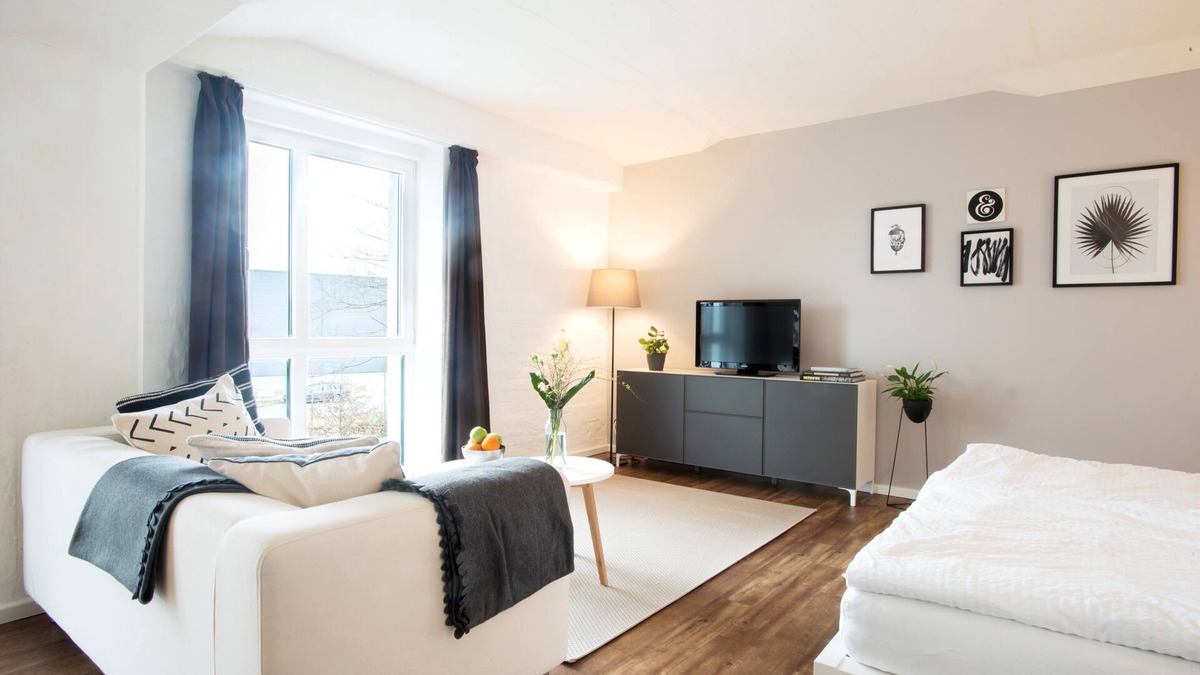 Schutzenplatz Apartment | STOREHOUSE Ferienwohnungen Fewo Nr. 11 Close to the city center Lüneburg