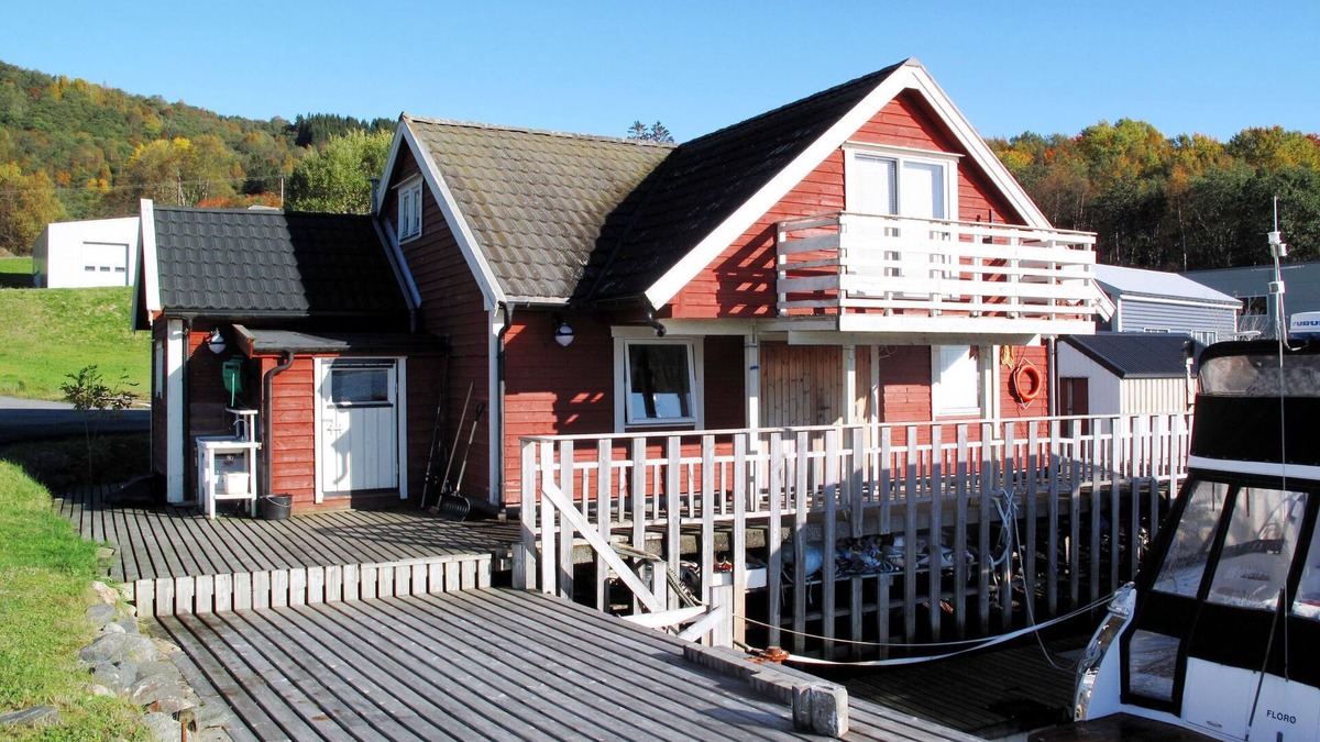Florø House | Storenipa by Interhome