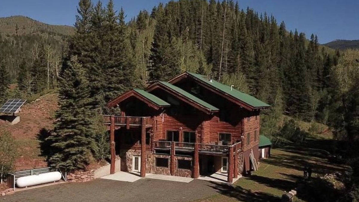 Dolores Cabin | Storm Peak Lodge and Ranch at Wildcat Canyon 45 Private Acres