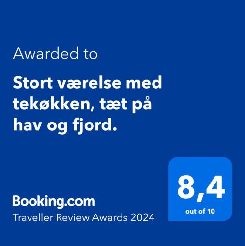 Bedsted House | Stort værelse med tekøkken, tæt på hav og fjord.