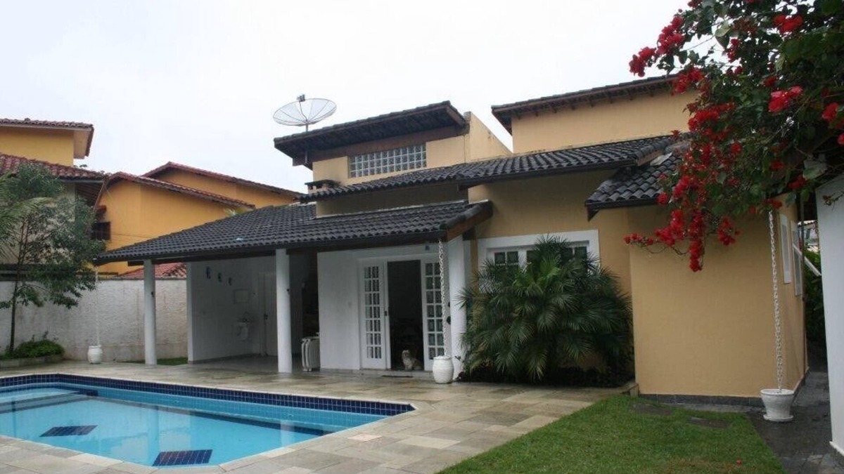 Costa do Sol House | Story home in Cond. Costa del Sol - Bertioga, 300 meters from the beach, with outdoor pool