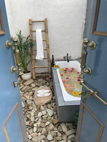 Mukteshwar House | Story The Glamps