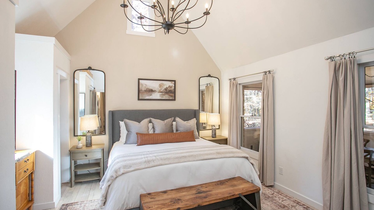 Franklin Cottage | Storybook Cottage in Leipers Fork, TN