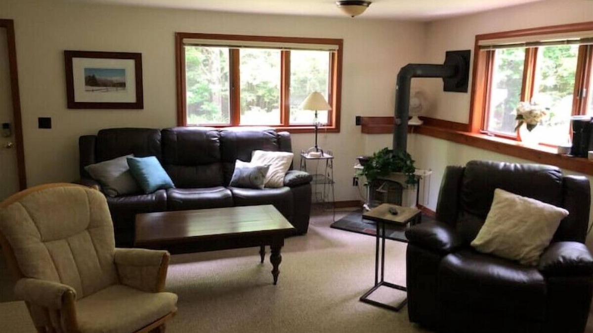Stowe Hollow Apartment | Stowe Hollow Hideaway