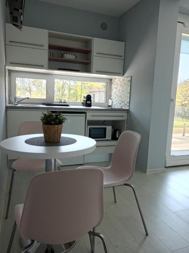 Fonyodliget Apartment | Strand Apartman B8