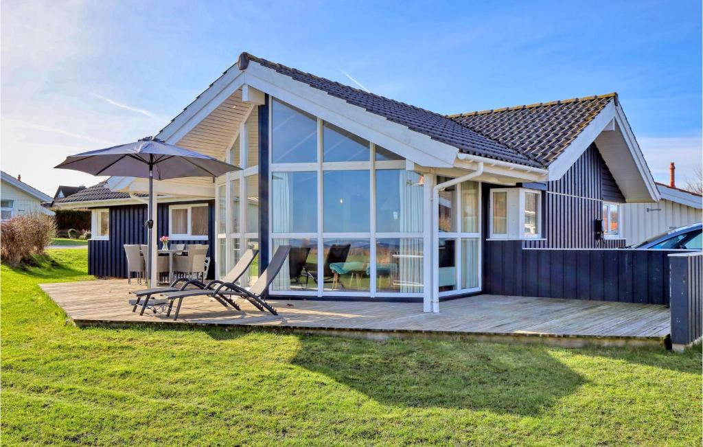 Schoenhagen House | Strandblick 23