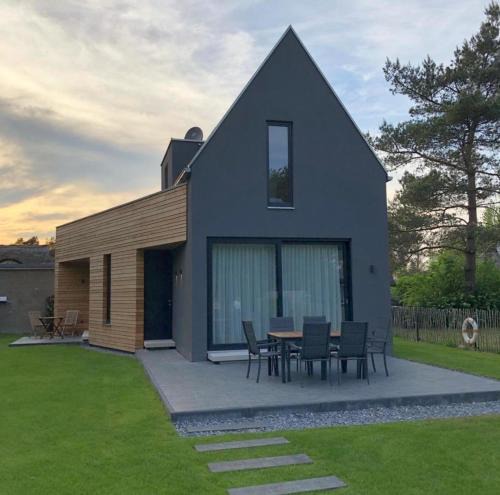 Dierhagen Ost House | -"Strandhaus Friedrich"-