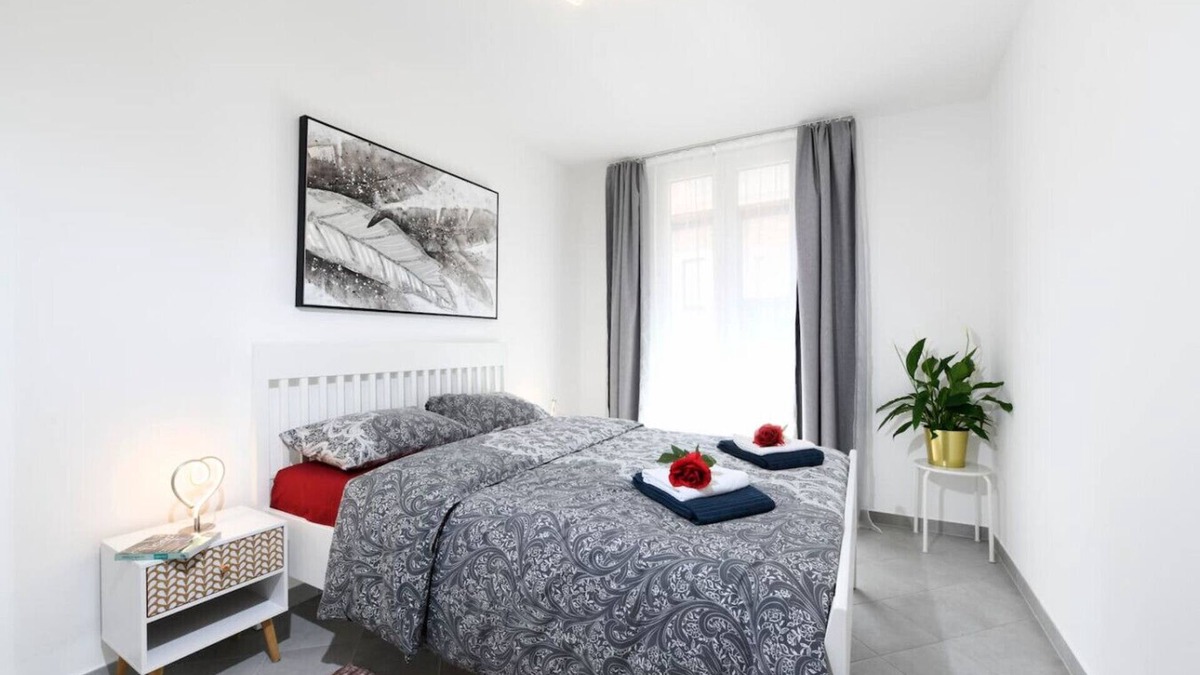 Bioggio Condo | Strategic Airbnb near train station + free parking