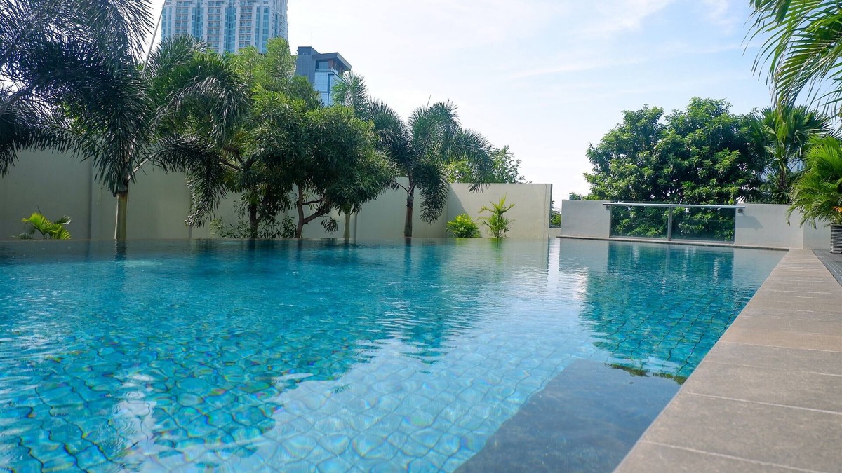 Gubeng Apartment | Strategic And Spacious 2Br At Sumatra36 Apartment