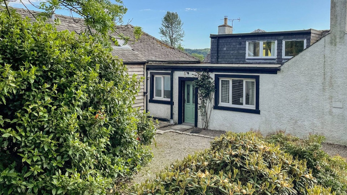 Beattock Cottage | Strathannan