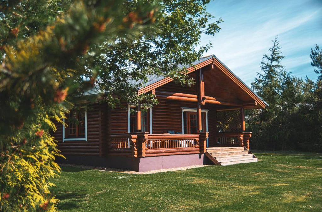 Berwick-upon-Tweed Ski Chalet | Strathisla - Luxury Two Bedroom Log Cabin with Private Hot Tub & Sauna