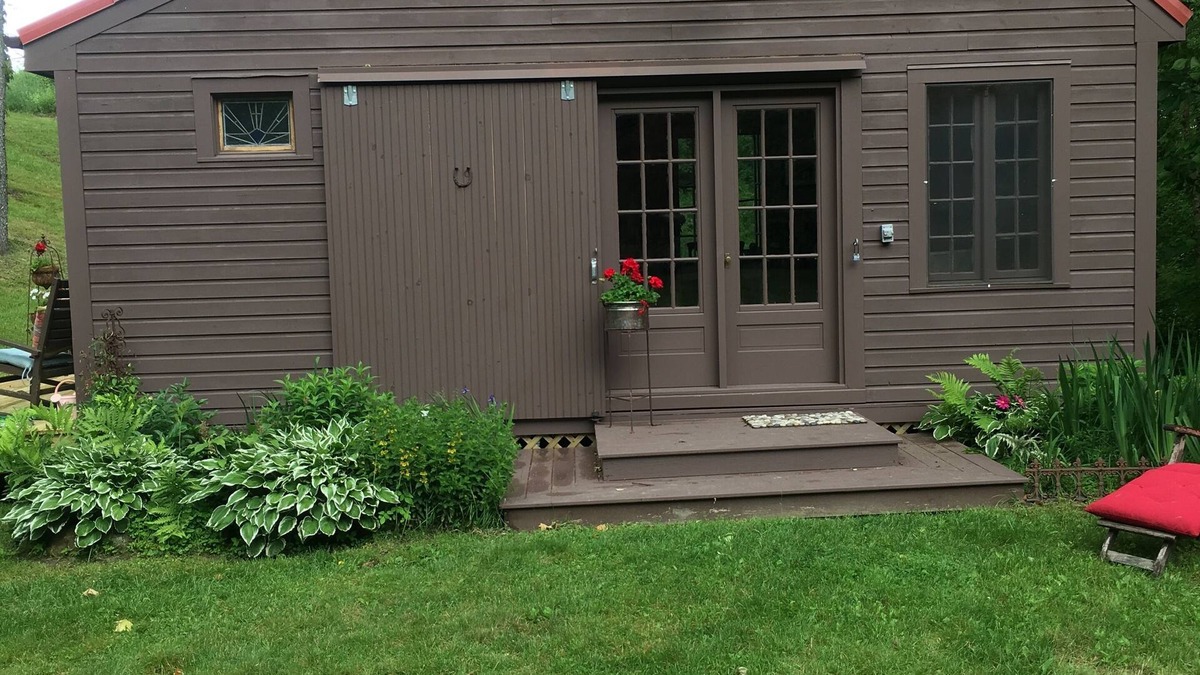 Buskirk Cabin | Streamside Rustic cabin