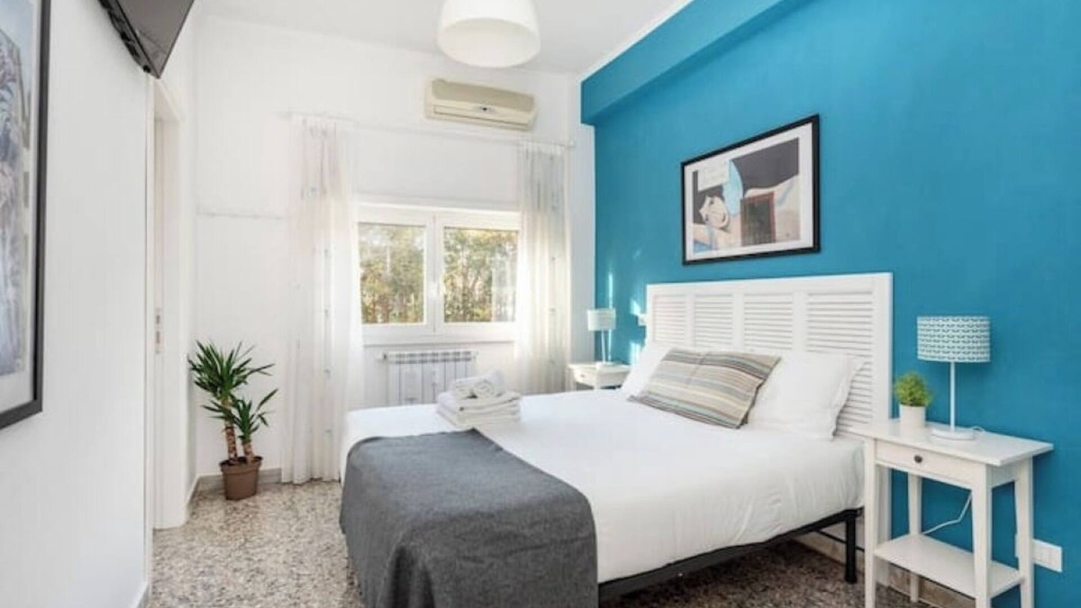 Quartiere XXI Pietralata Apartment | Street Art Roma | 3BR apartment | Near Tiburtina