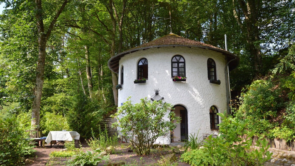 Strotzbusch House | Strotzbüsch Forest Hideaway