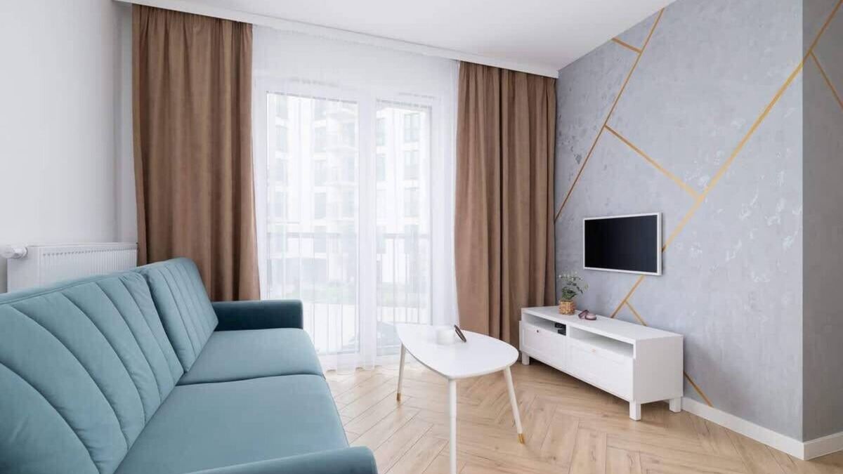 Katowice Apartment | Strzelecka 8 | Minimalist Apartment | Remote Work