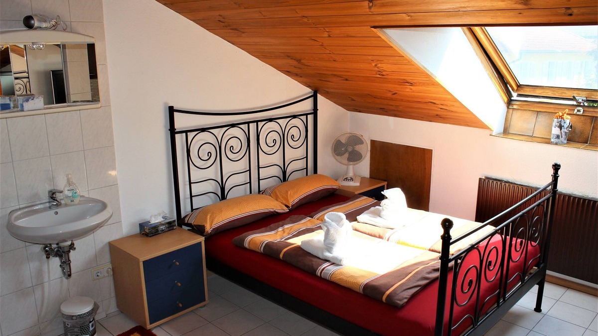 Allensbach Apartment | Students/apartment with garden