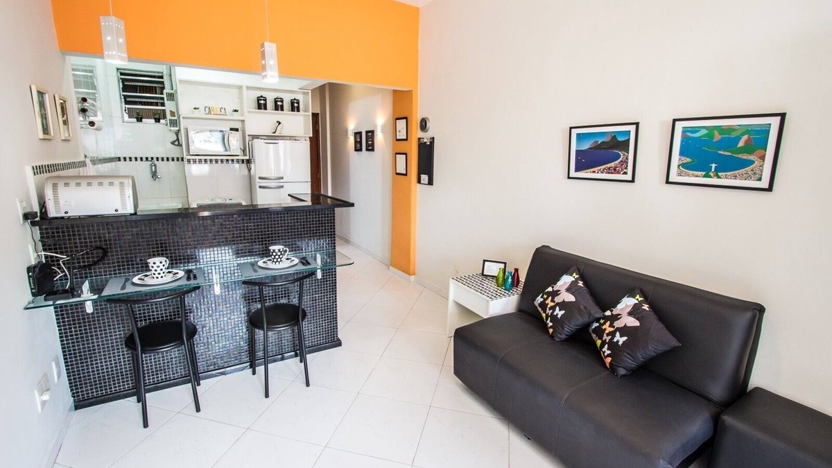 Copacabana Apartment | Studio em Copacabana no Posto 6. Só 200 Metros da Praia!