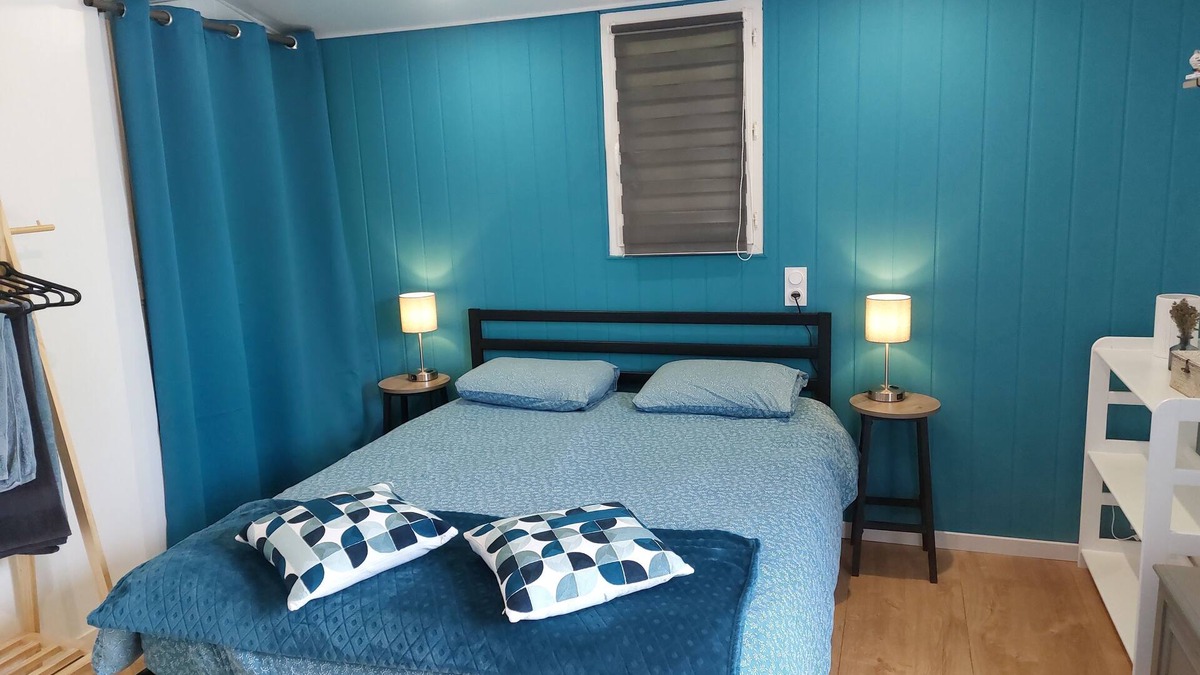 Saint-Leger-les-Vignes Apartment | Studio à Mi-chemin Entre Nantes et de Pornic et 5 Minutes de Planète Sauvage