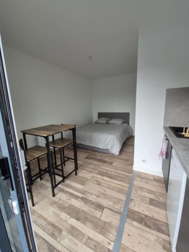 Saint-Mesmin Apartment | Studio à louer