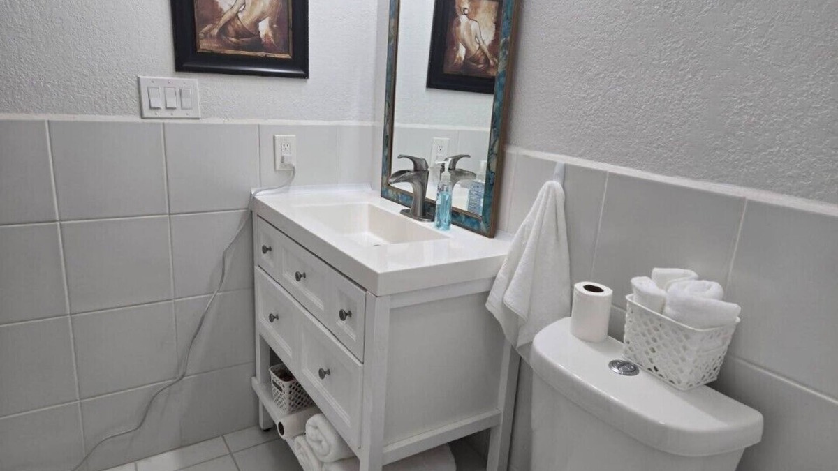 Wetmore Apartment | studio 1 bedroom 1 bathroom