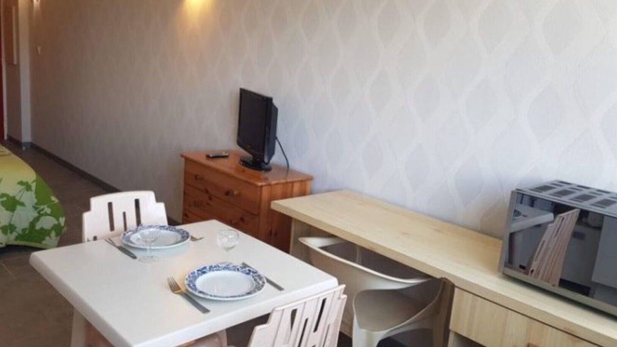 Taussat Apartment | Studio 1 - independence and freedom